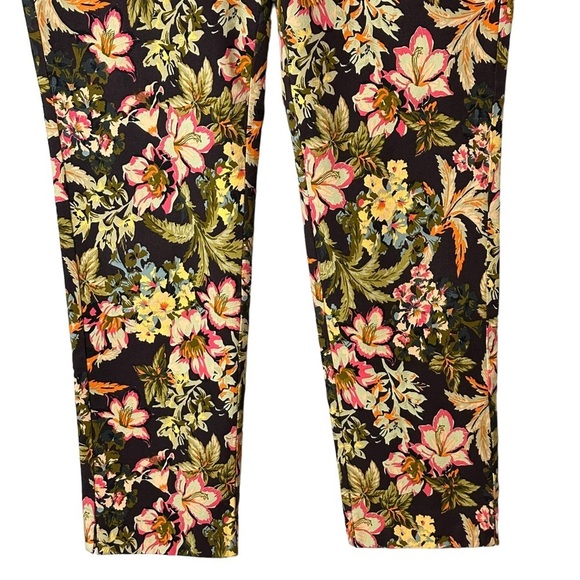 Soft Surroundings Skinny Pull On Floral Tapestry Skinny Crop Pants Medium‎ 2EC21 - Picture 6 of 8
